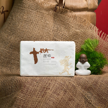 Menghai Gushu Shu Pu-erh, 2018, 200g
