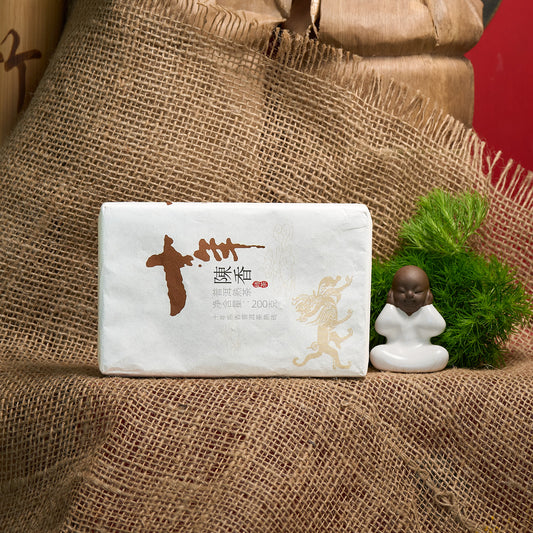 Menghai Gushu Shu Pu-erh, 2018, 200g