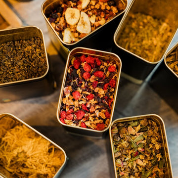 Premium tējas Tejo interneta veikalā – atklāj plašu zaļo, baltās, melnās un augļu tēju klāstu ar piegādi visā Latvijā.